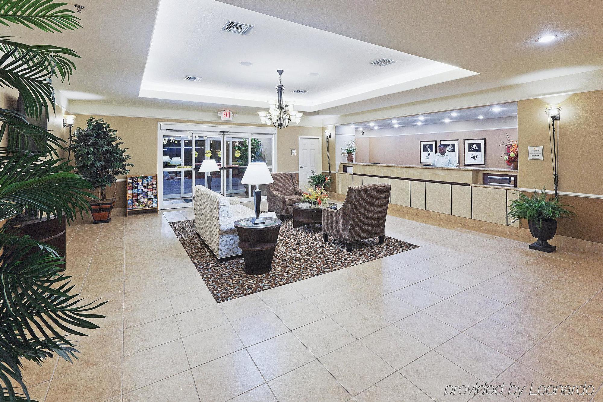 La Quinta By Wyndham Бей Сити Интериор снимка